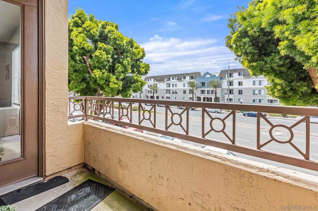 8889 Caminito Plaza Centro 7225 Property Photo 7