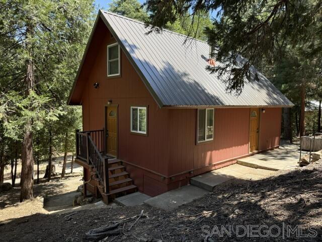 22356 Crestline Property Photo 1