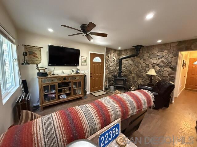 22356 Crestline Property Photo 10
