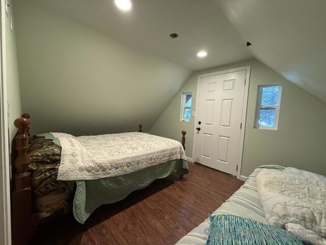 22356 Crestline Property Photo 16