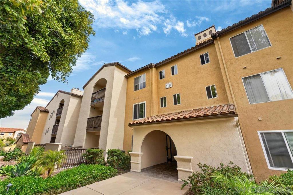 7120 Shoreline Dr 2311 Property Photo 1