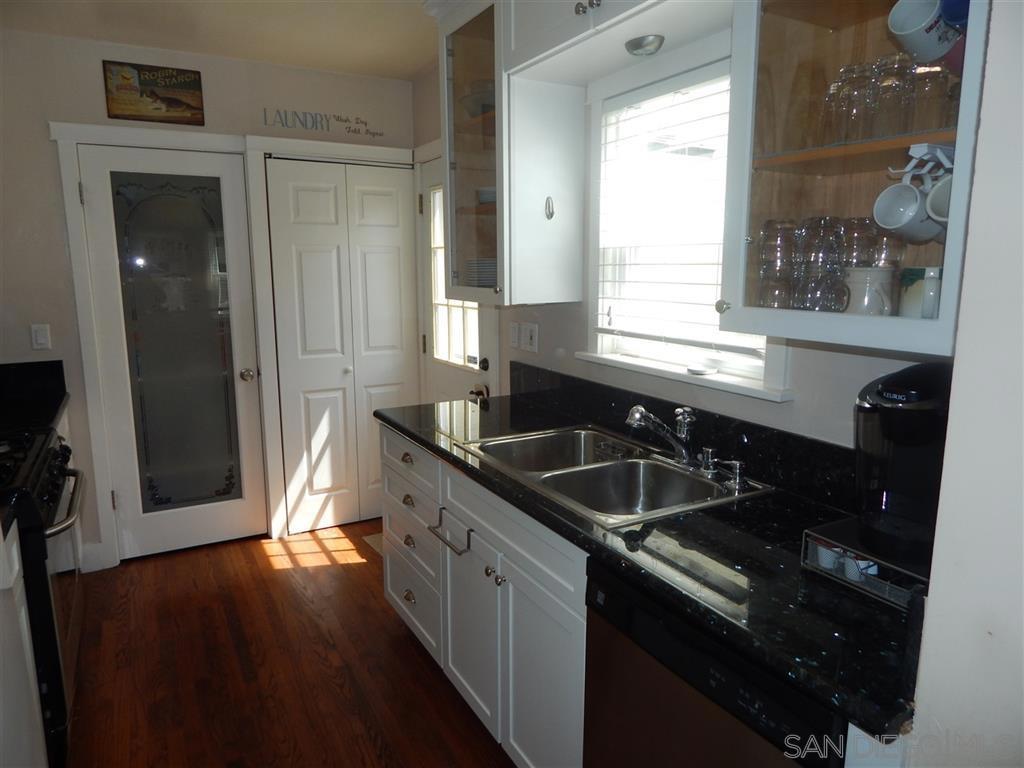 4455 41st St Property Photo 8