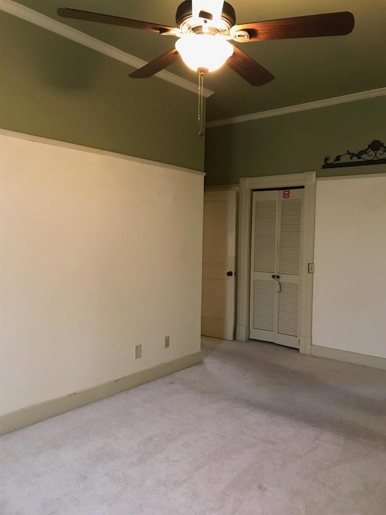 906 A Ave Property Photo 24