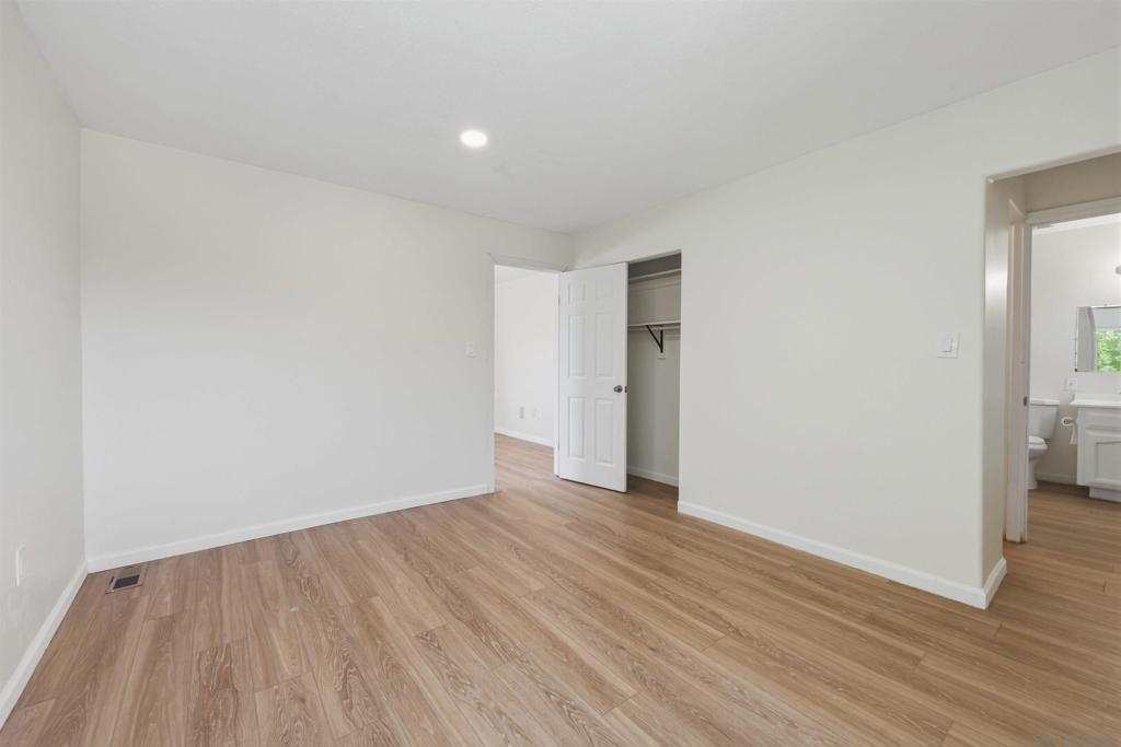 29909 Oak Dr Property Photo 8