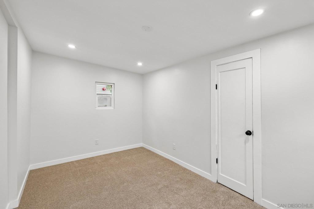 316 4th St Property Photo 28