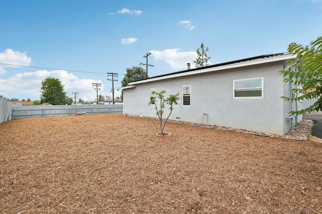 316 4th St Property Photo 40
