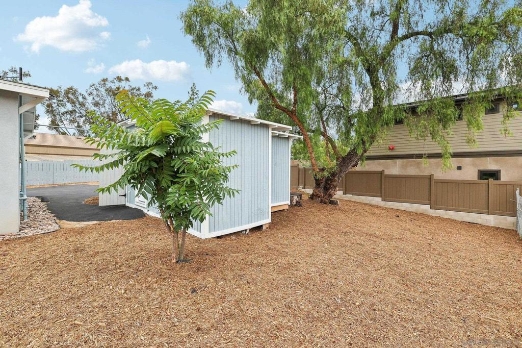 316 4th St Property Photo 41