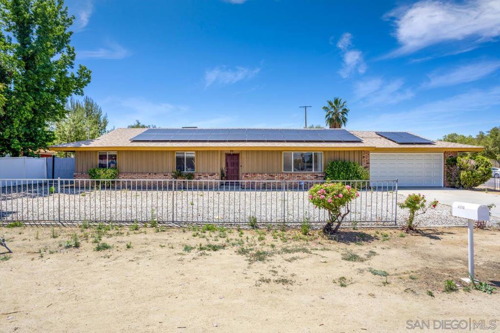 41715 Stetson Property Photo 2