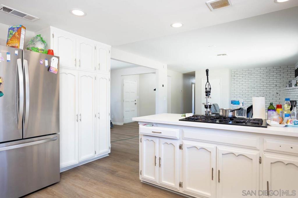 41715 Stetson Property Photo 6