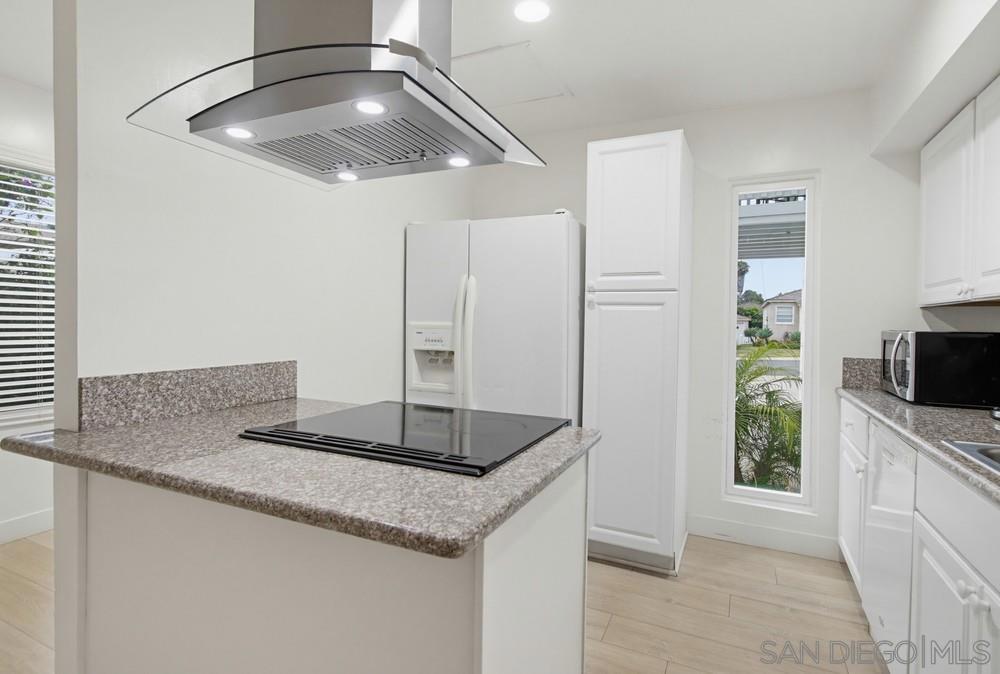 521 Arenas St Property Photo 12
