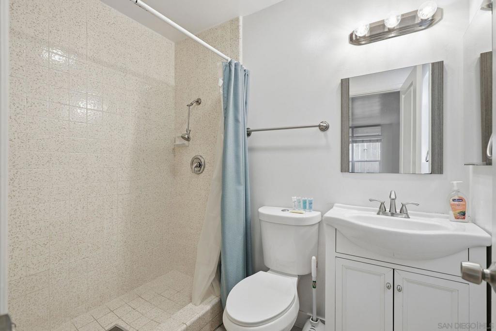 521 Arenas St Property Photo 17