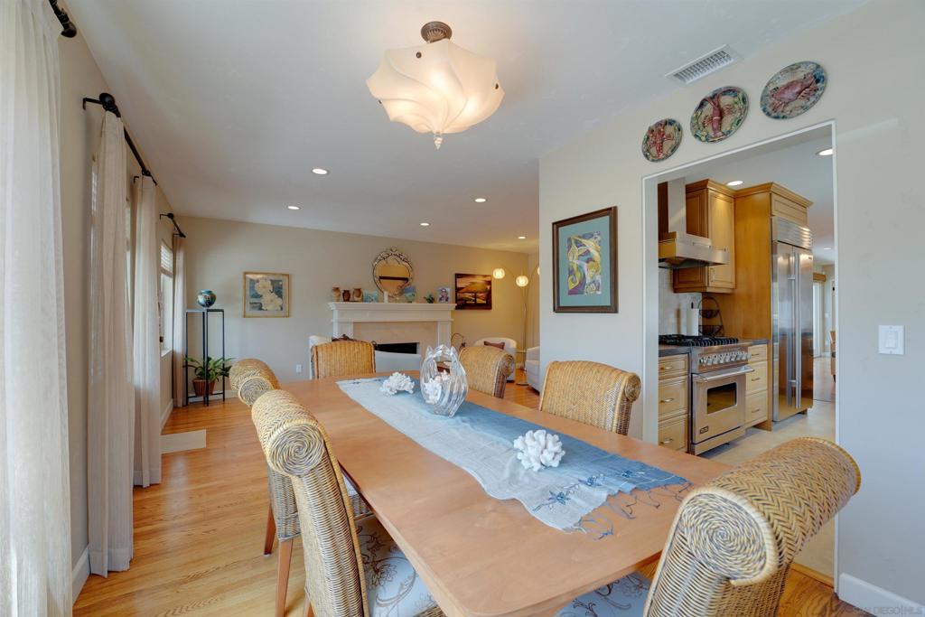 8139 Paseo Del Ocaso Property Photo 13