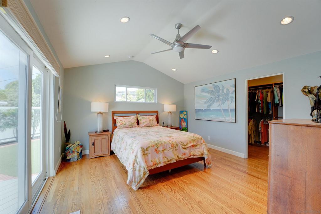 8139 Paseo Del Ocaso Property Photo 18