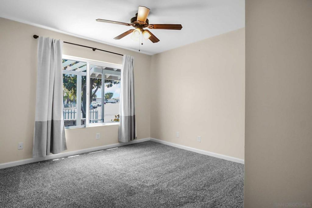525 Manzanita Street Property Photo 23