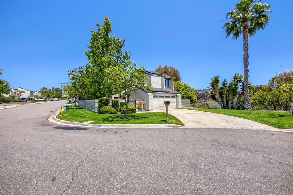 5687 Menorca Dr Property Photo 2