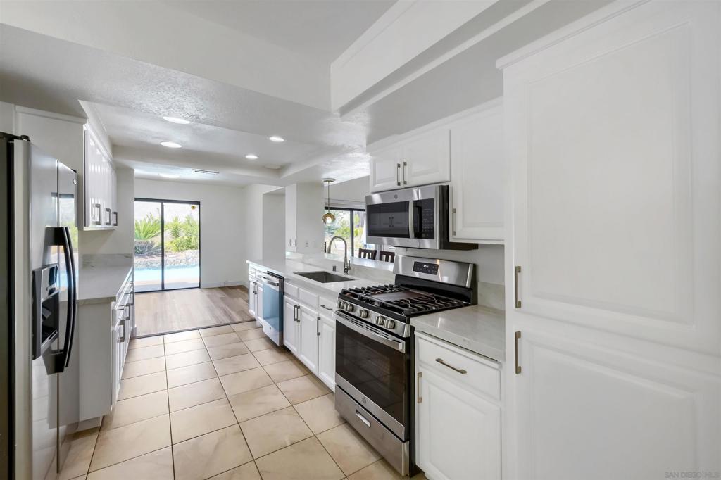 5687 Menorca Dr Property Photo 14