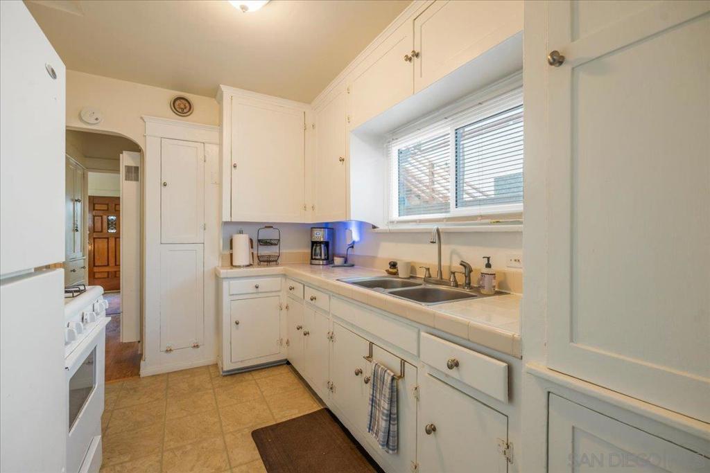 751 Yarmouth Court Property Photo 15