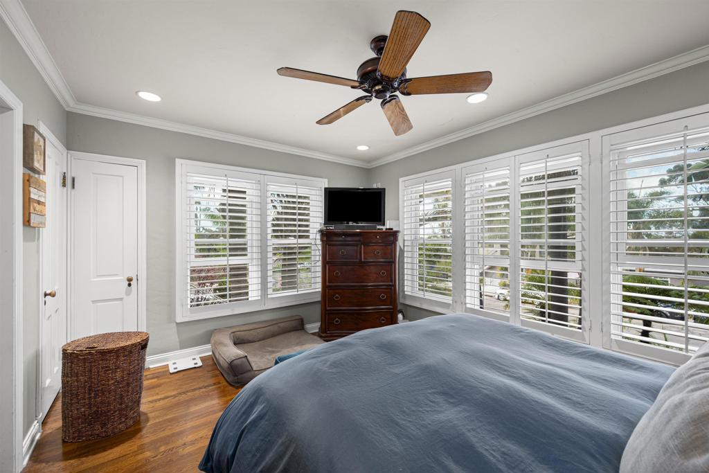 112 120 E Redwood Street Property Photo 49