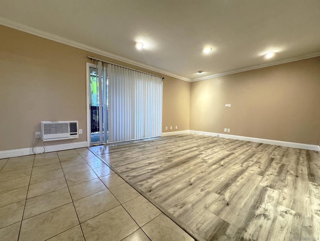 8520 Via Mallorca J Property Photo 2