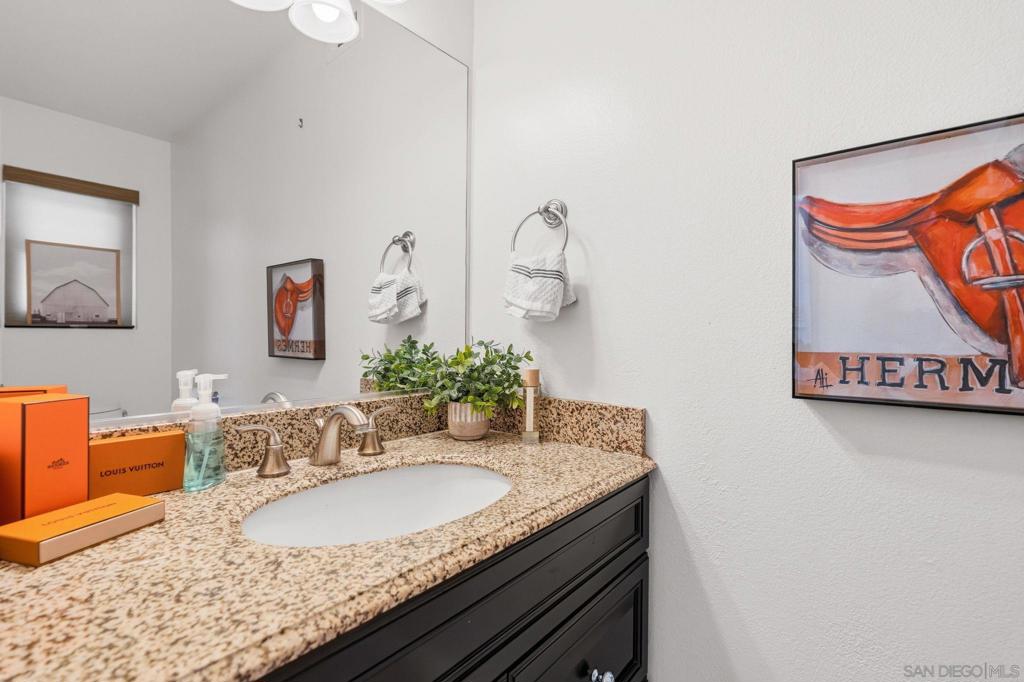 36775 Mesa Rd Property Photo 11