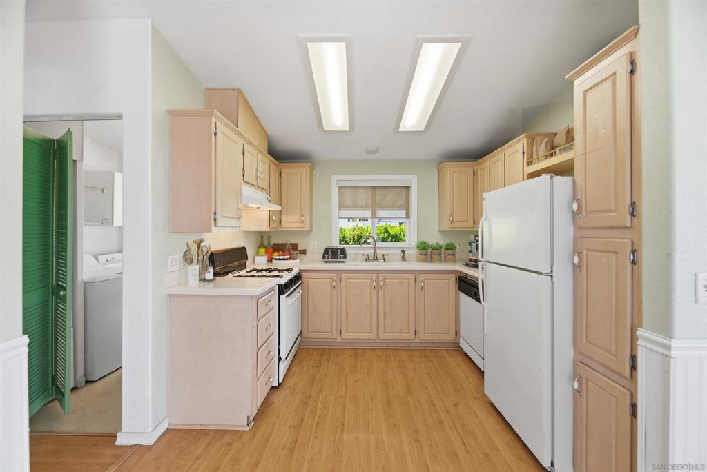 13207 Alpine 189 Property Photo 9