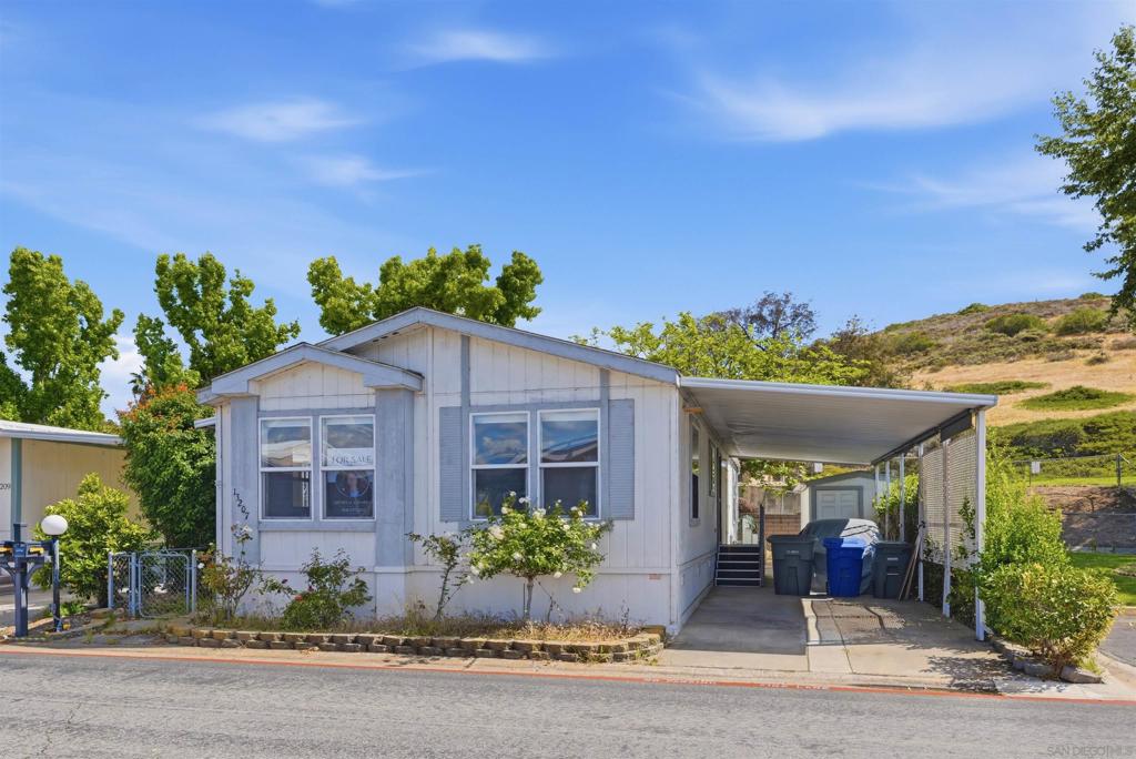 13207 Alpine 189 Property Photo 17