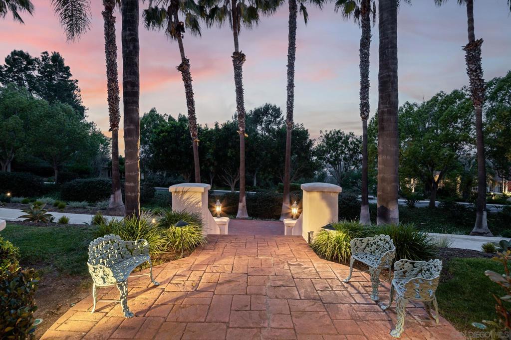18221 Via Ascenso Property Photo 3