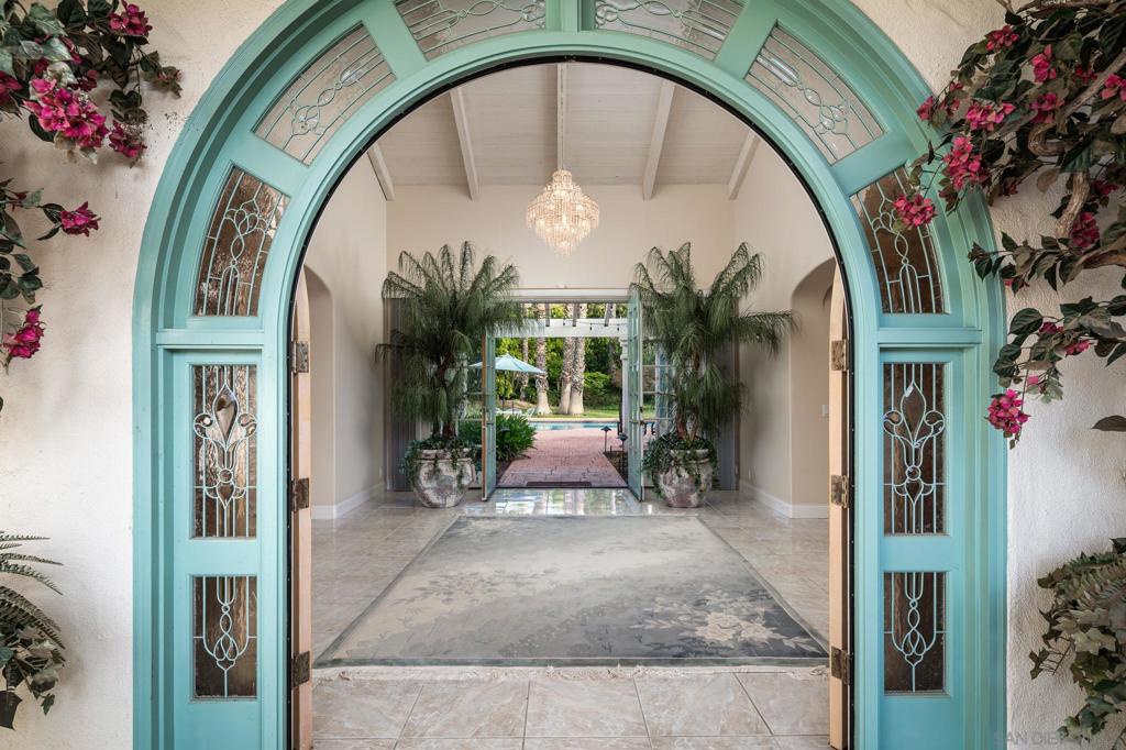 18221 Via Ascenso Property Photo 5