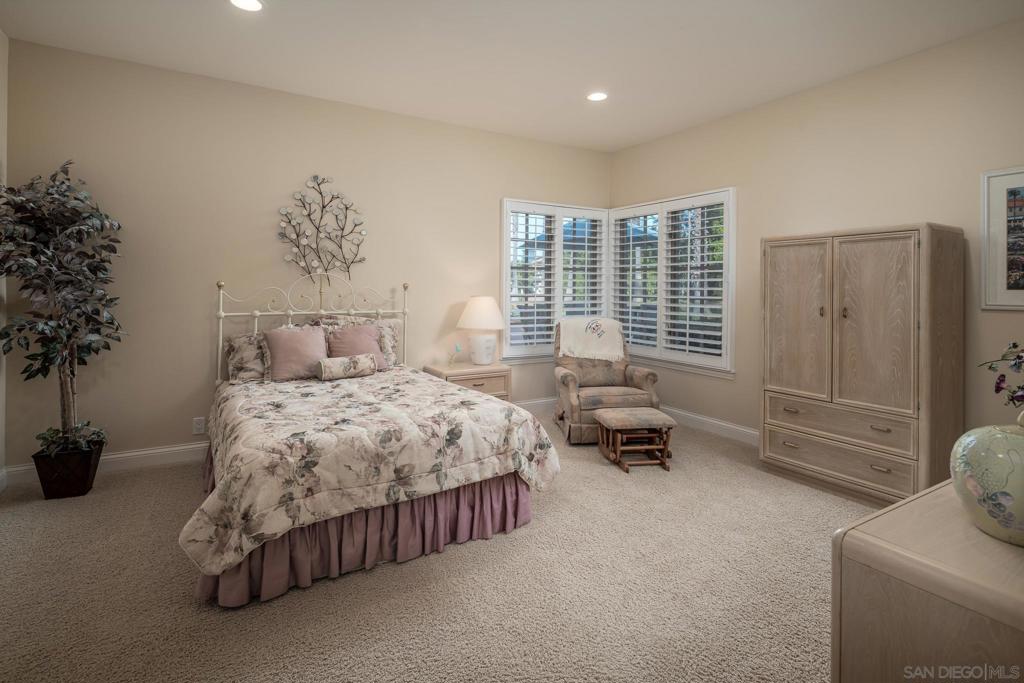 18221 Via Ascenso Property Photo 24