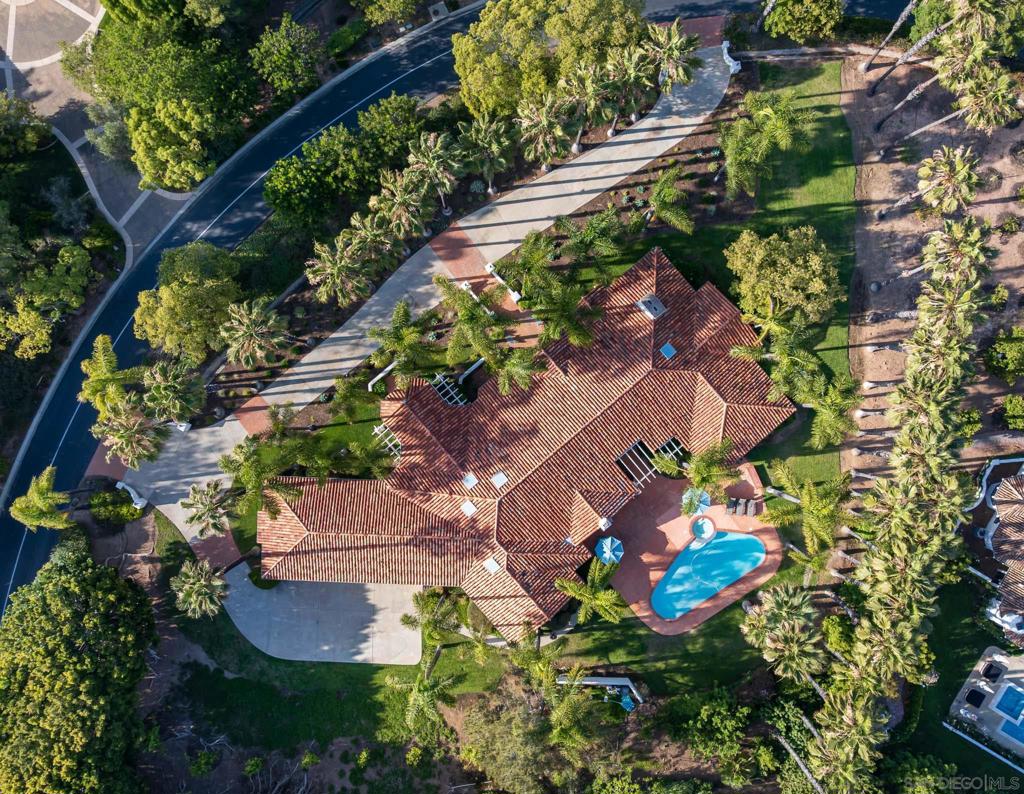 18221 Via Ascenso Property Photo 28