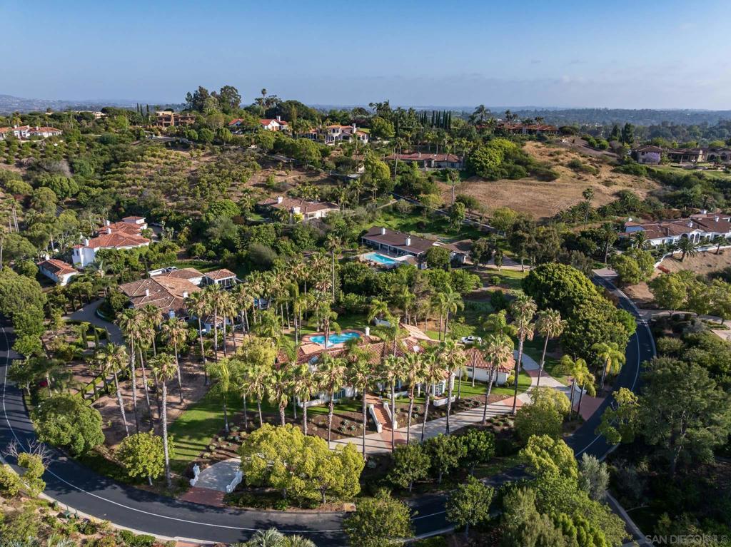 18221 Via Ascenso Property Photo 35