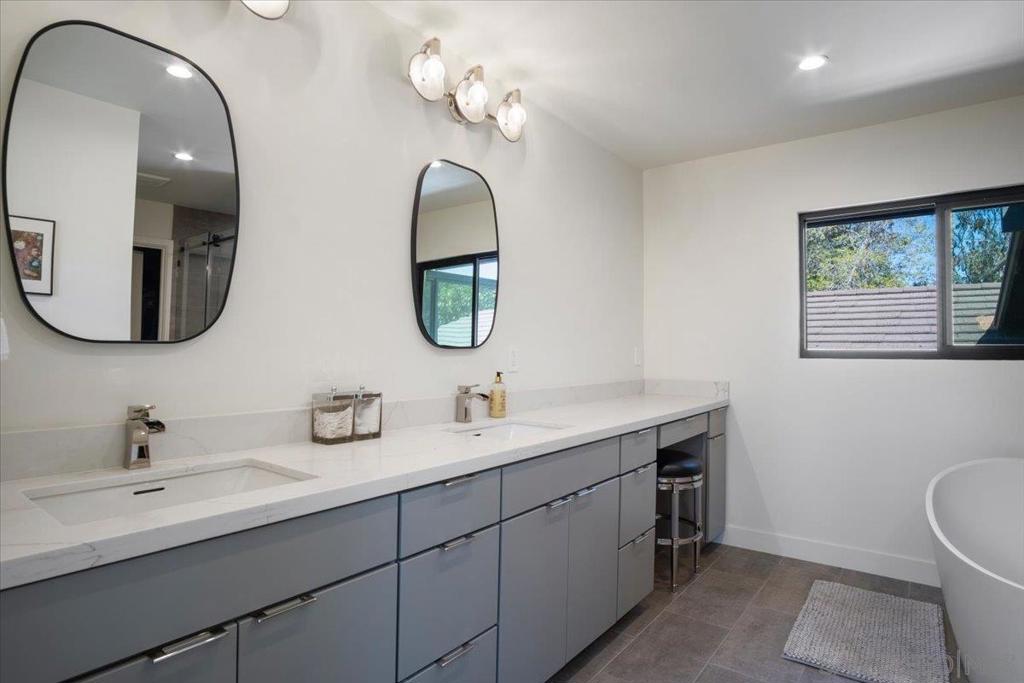4905 El Arco Iris Property Photo 15