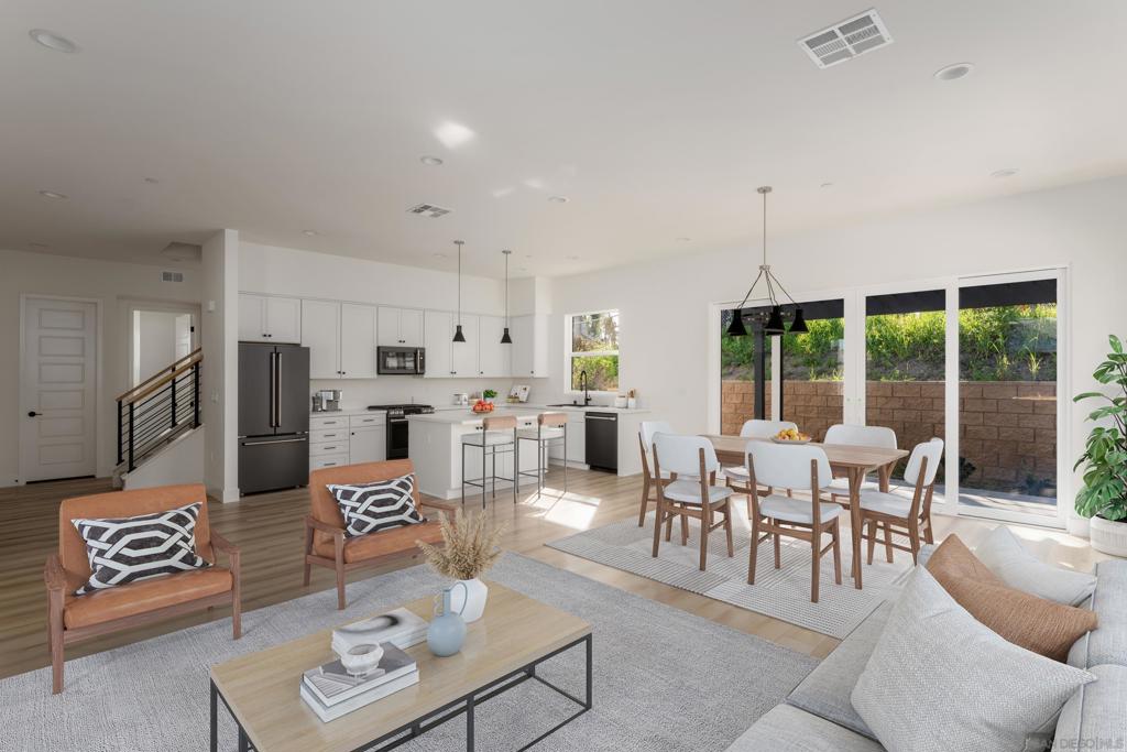 710 Passion Court Property Photo 2