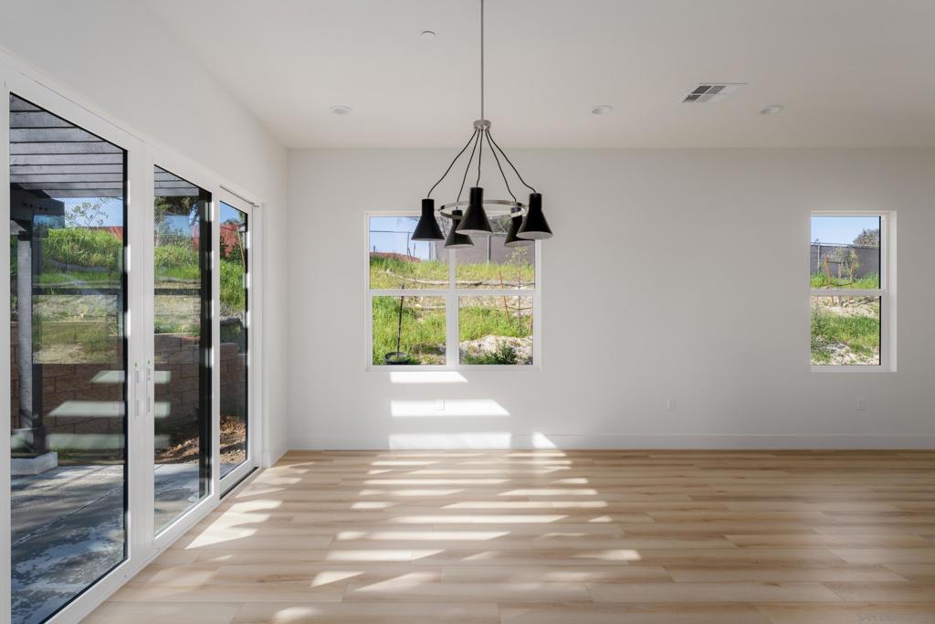 710 Passion Court Property Photo 20