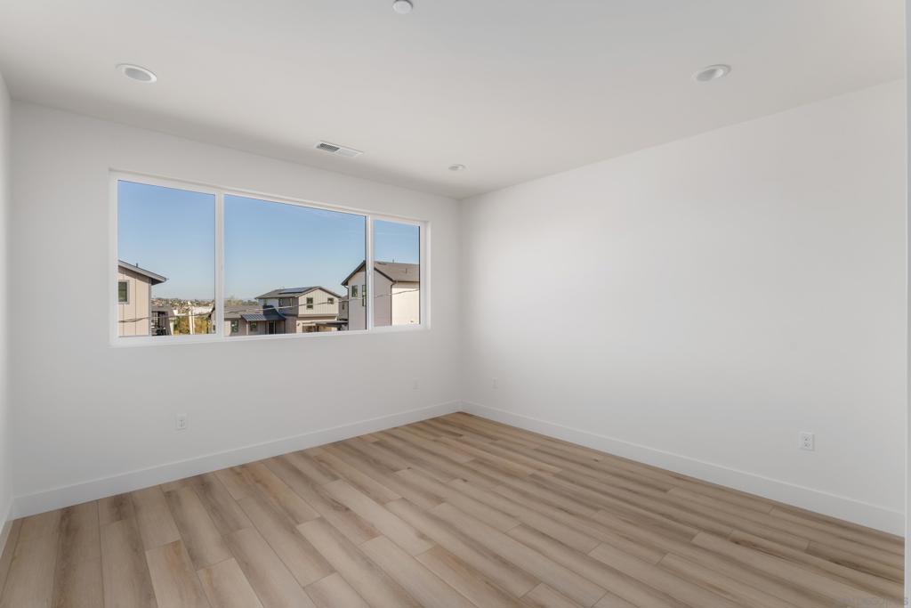 710 Passion Court Property Photo 22