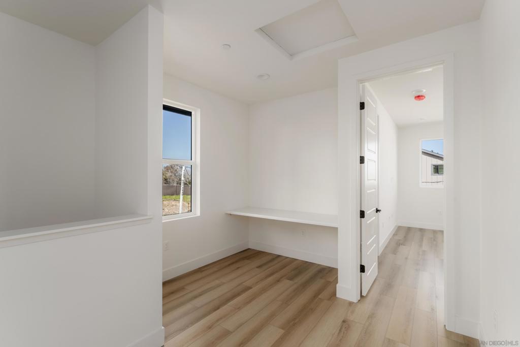710 Passion Court Property Photo 32