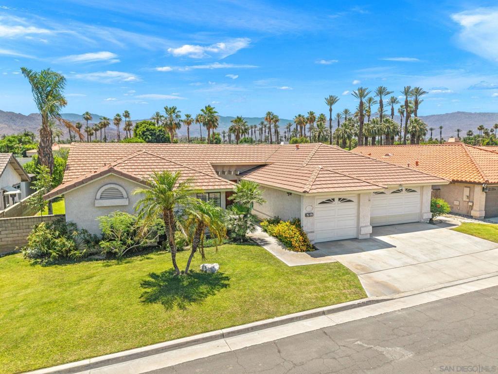 75179 La Sierra Property Photo 2