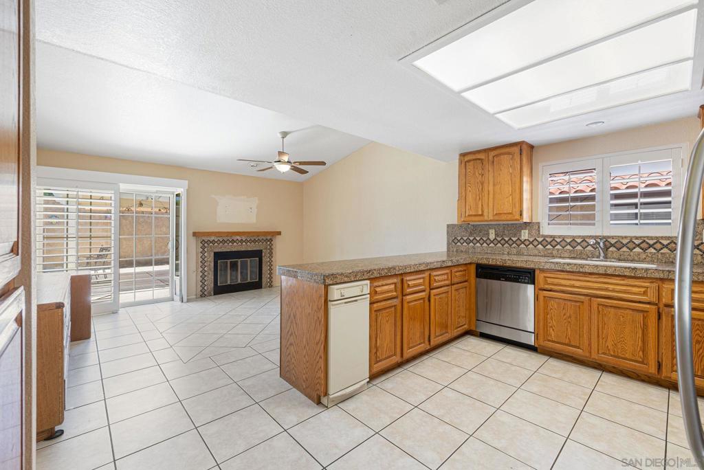 75179 La Sierra Property Photo 16