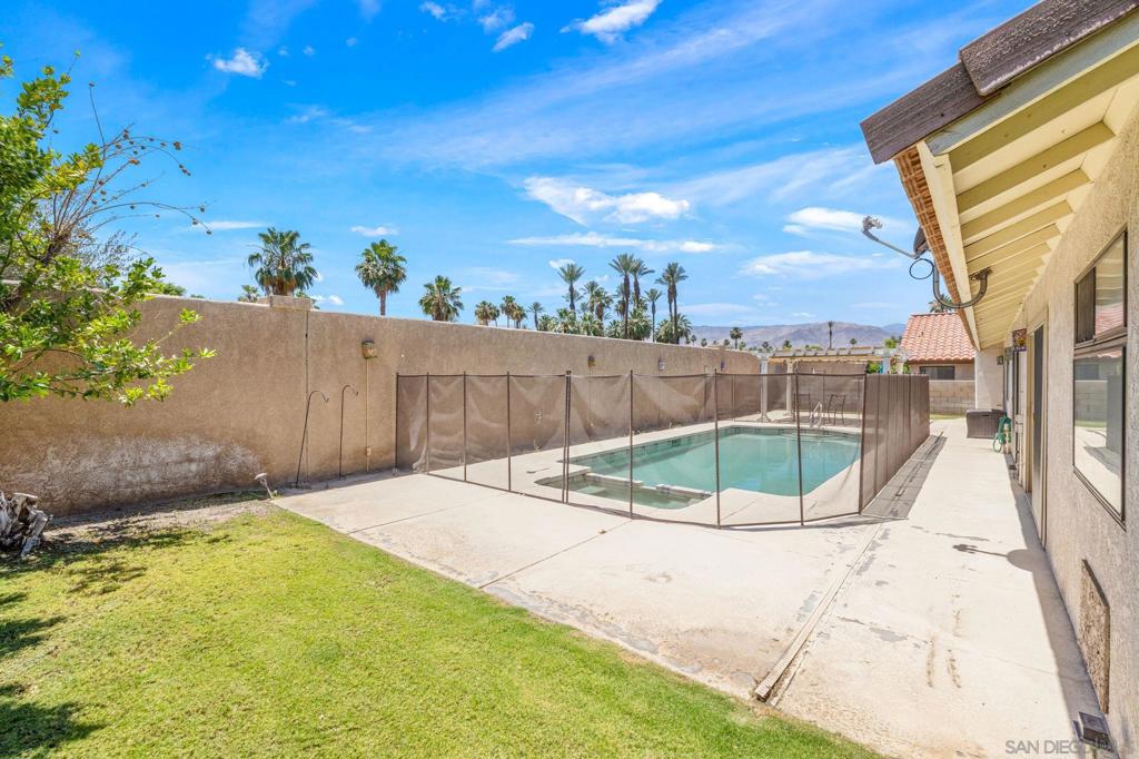 75179 La Sierra Property Photo 43