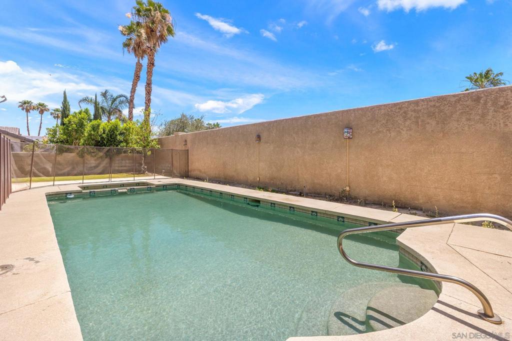 75179 La Sierra Property Photo 46