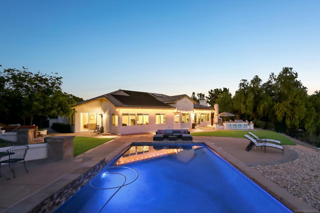 2167 Collomia Ct. Property Photo 32