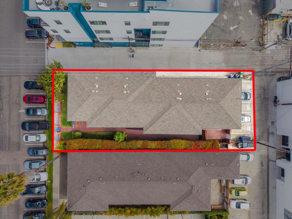 4221 Kansas St Property Photo 6