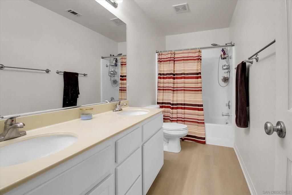 25864 Marco Polo St Property Photo 18
