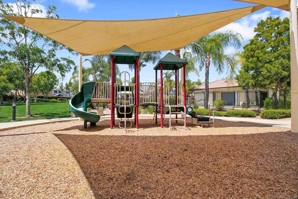 25864 Marco Polo St Property Photo 23