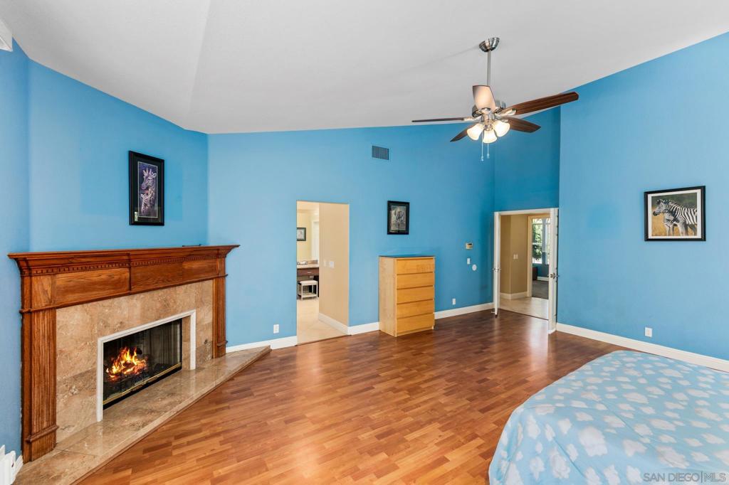 2389 Victoria Circle Property Photo 30