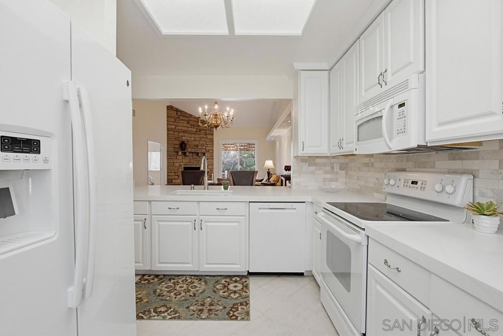 29549 Circle R Greens Dr. Property Photo 18