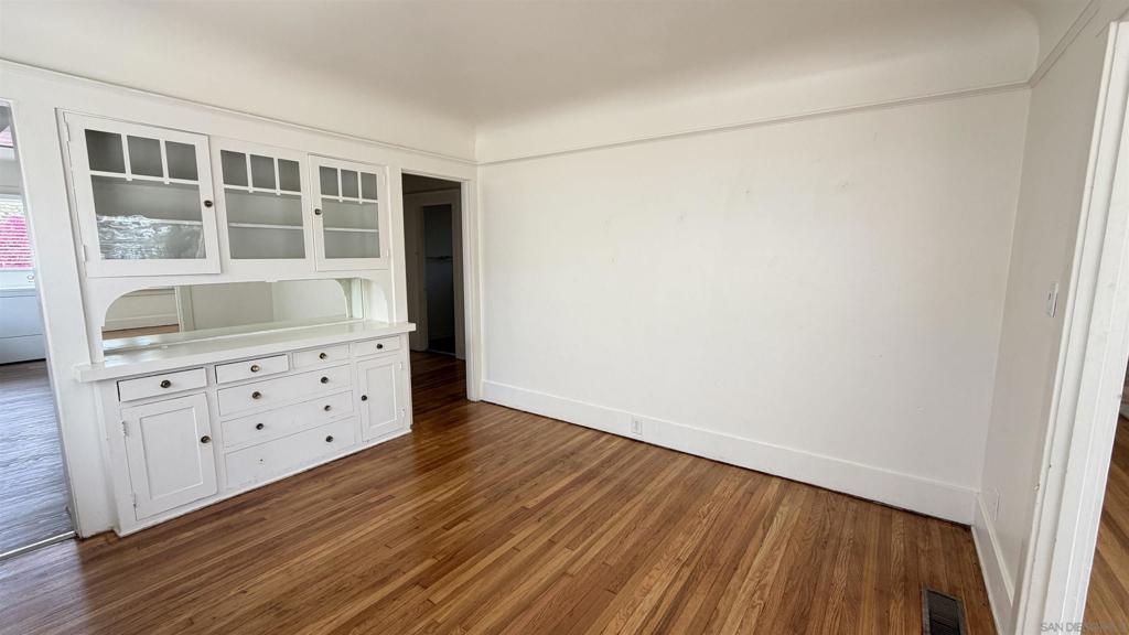 802 6 Sutter Street Property Photo 8