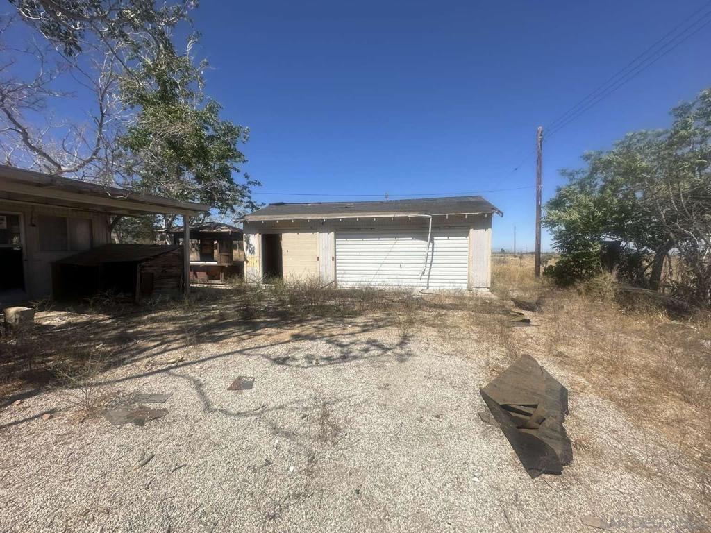 34047 175th St E Property Photo 2