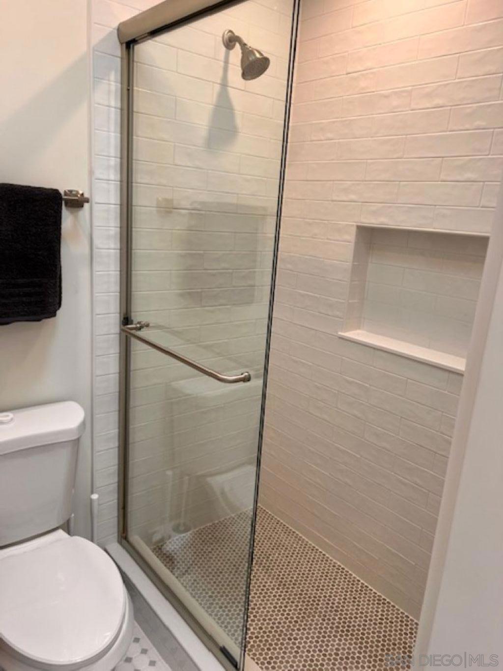 1044 3rd St Property Photo 18
