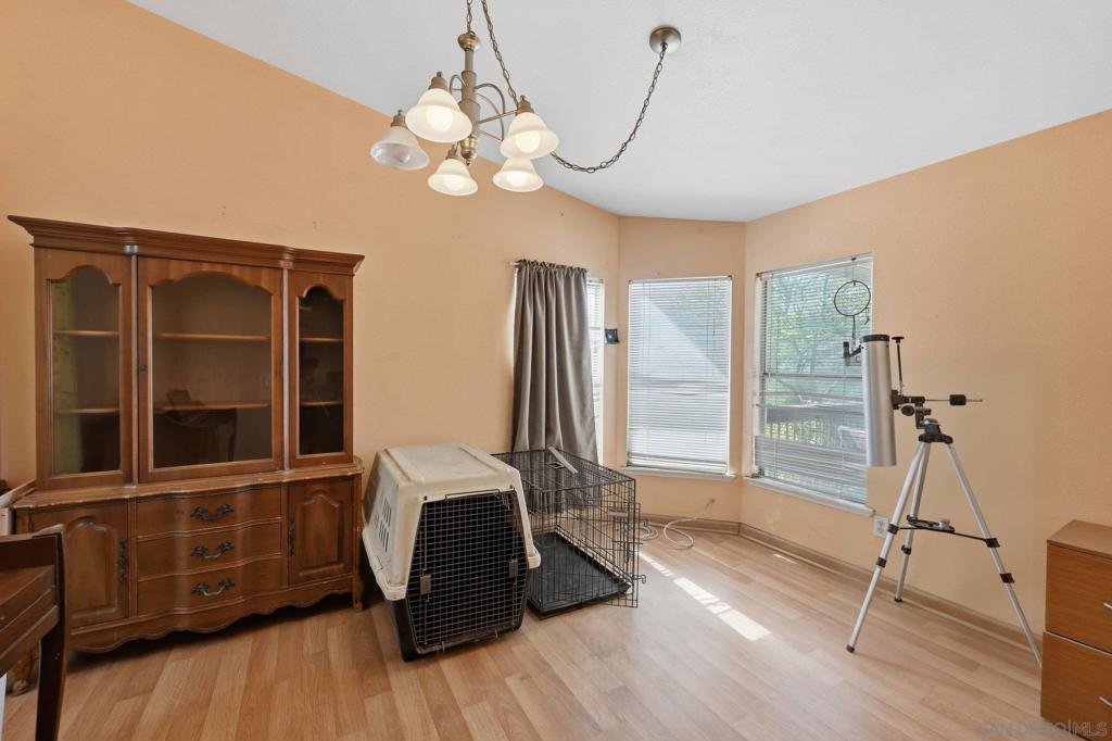 28239 Hell Creek Road Property Photo 8